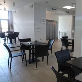 Saliris Kávézó Egerszalók - Belső