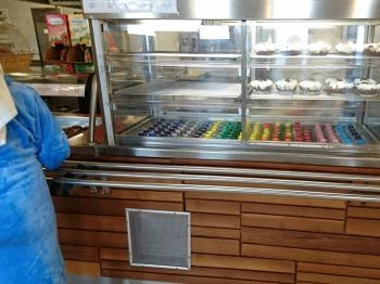 Saliris Önkiszolgáló Étterem Egerszalók