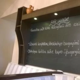 Sárga Borház Vendéglő, Mezőzombor - Egyéb