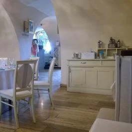 Sárga Borház Vendéglő, Mezőzombor - Belső