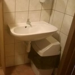 Sörház Étterem Szerencs - Mosdó