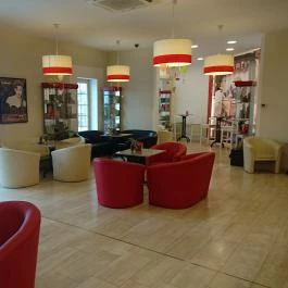 Stühmer Mintabolt & Cukrászda, Maklár - Belső