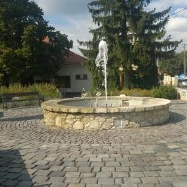 Oroszlános Borvendéglő Tállya - Külső kép