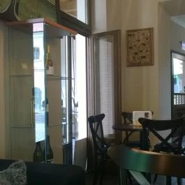 Tokaji Kávépörkölő Manufaktúra Tokaj - Belső