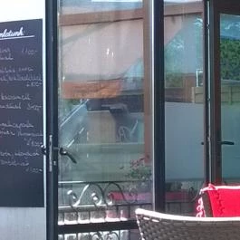 Végállomás Bistro & Wine, Miskolc - Külső kép