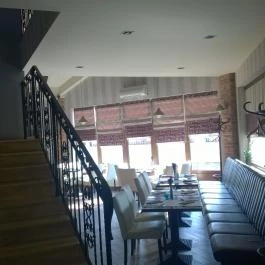 Végállomás Bistro & Wine, Miskolc - Belső