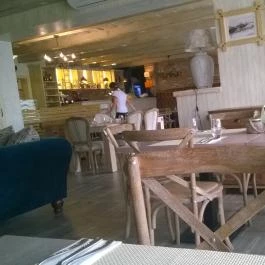 Velvet Bisztro & Restaurant, Halmaj - Belső