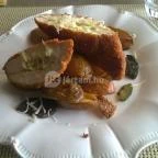 Velvet Bisztro & Restaurant Halmaj - Étel/ital