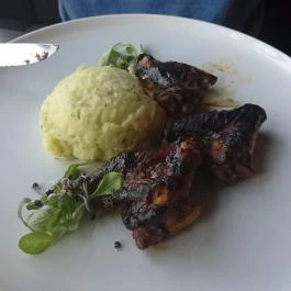 Zip’s Brewhouse Miskolc - Étel/ital