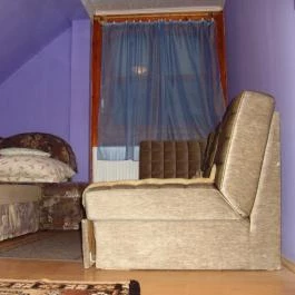 Kontra - Madarasi Lakás Abádszalók - Szobák