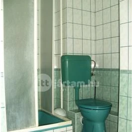 Kontra - Madarasi Lakás Abádszalók - Szobák