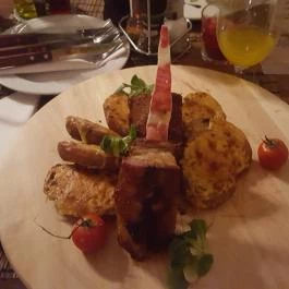 Szablya Étterem Kerepes - Étel/ital