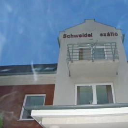 Schweidel Szálló, Esztergom - Külső kép
