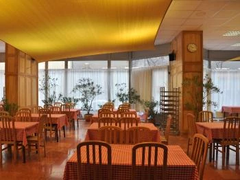 Márka Étterem Győr