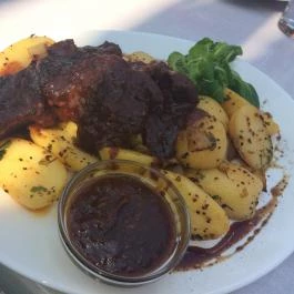 Pelikán Gátőrház Büfé, Budapest - Étel/ital