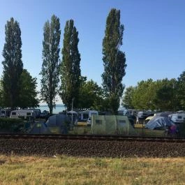 Balatontourist Strand-Holiday Kemping Balatonakali - Külső kép