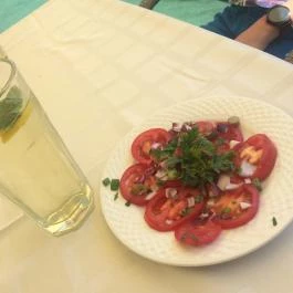 Barna Party Kisvendéglő, Verőce - Étel/ital