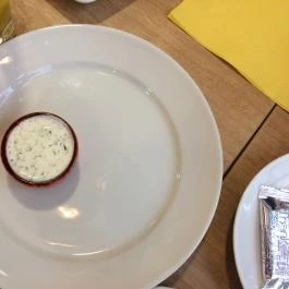 Enjoy Budapest Café, Budapest - Étel/ital