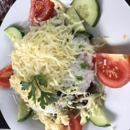 Family Kisvendéglő Gyula - Étel/ital