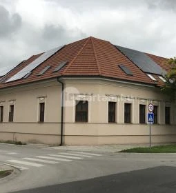 Végvár Apartman
