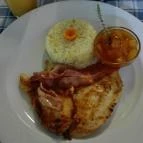 Lilaakác Kisvendéglő Abádszalók - Étel/ital