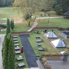 Hotel Palota Lillafüred - Medence/kert