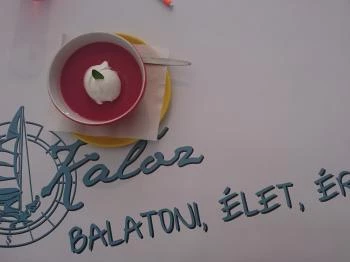 Kalóz Strandbisztró Balatonudvari