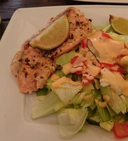 Waikiki Bisztró & Koktélbár