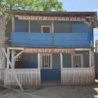 Henryx Western City Császár - Egyéb