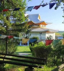 Kőrösi Csoma Sándor Emlékpark és Békesztúpa