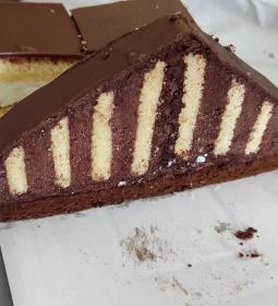 Márti Néni Cukrászdája