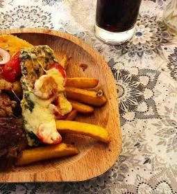 Tánti Házias Ízek