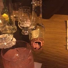 GoodSpirit Bar Budapest - Étel/ital