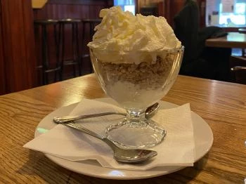 Stettni Klub & Bisztró Hegyeshalom