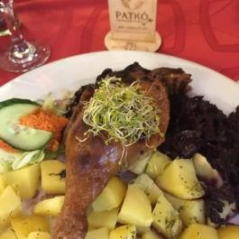 Patkó Vendéglő & Pizzéria, Zirc - Étel/ital