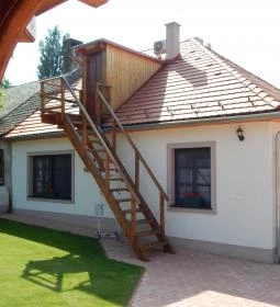 Tündérgyöngye Apartmanház