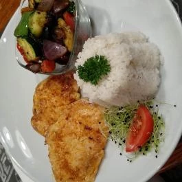 Puskás Söröző és Étterem, Sopron - Étel/ital