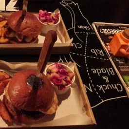 Zuzmó Kamra & Kert Eger - Étel/ital