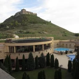 Hotel Kapitány Superior Wellness Sümeg - Medence/kert