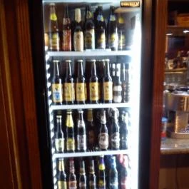 Pivohalle Sörvendéglő, Budapest - Belső