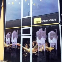 Zip’s Brewhouse, Miskolc - Külső kép