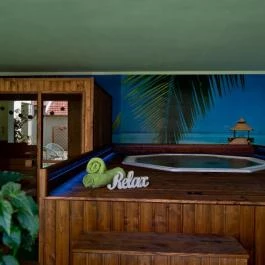 Amfora Apartmanok Gyula - Medence/kert