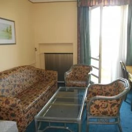 Erzsébet Szálloda Balatonőszöd, Balatonőszöd - Szobák