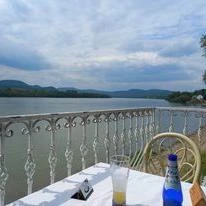 Fehér Hattyú Restaurant, Verőce - Egyéb