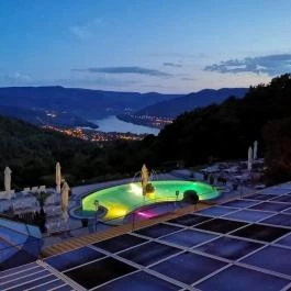 Silvanus Wellness & Konferencia Hotel, Visegrád - Medence/kert