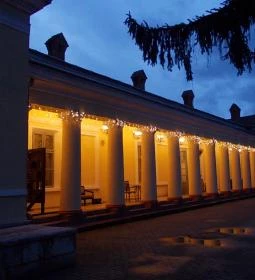 Fenyőharaszt Kastélyszálló