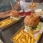 Szezon Bistro Balatonmáriafürdő - Étel/ital