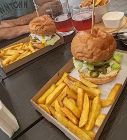 Szezon Bistro