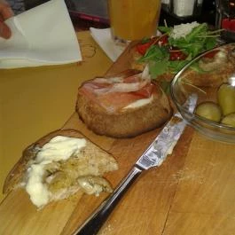 Akademia Italia Budapest - Étel/ital