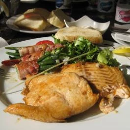 Géza Konyhája Gyula - Étel/ital